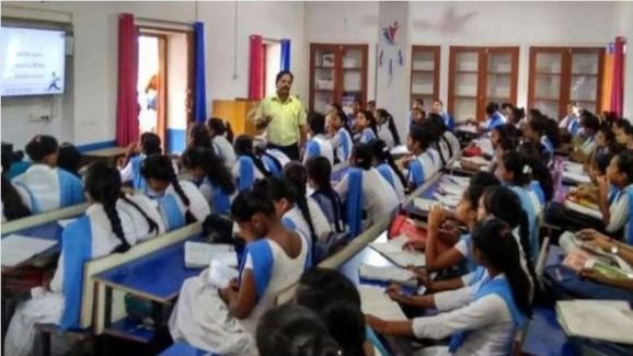 Vizianagaram: పది పాసైన వారికి తీసి కబురు.. ఆపై రూ.25 వేలు ఛాన్స్!