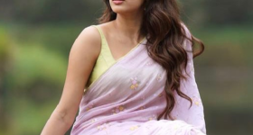 Janvikapoor : శారీలో జాన్వీ కపూర్ ఎంత క్యూట్ గా ఉందో చూశారా..?