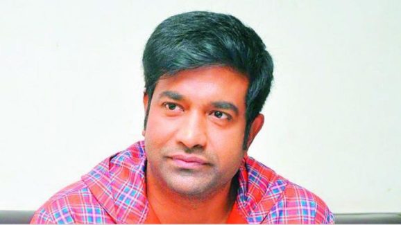 Single Movie :  వెన్నల కిషోర్ మనిషి కాదా..? పాపం అందరి ముందు పరువు తీసిన కేతిక