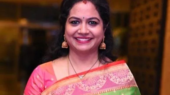 Singer Sunitha: పాటలు పాడుతూ సింగర్ సునీత ఇన్ని కోట్లు సంపాదించిందా..? మొత్తం ఎన్ని కోట్లో తెలుసా..?