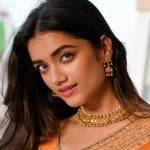 Bhagyashri Borse: భాగ్యశ్రీ బొర్సే సాహసం.. విమానం నుంచి అమాంతంగా దూకేసి..