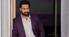 Landslides: ఉత్తరాఖండ్‌లో విరిగిపడిన కొండచరియలు.. చిక్కుకున్న వందల మంది యాత్రికులు