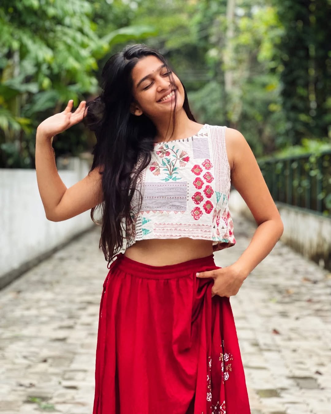 Actress Ananthika Sanil Kumar Photo Gallery