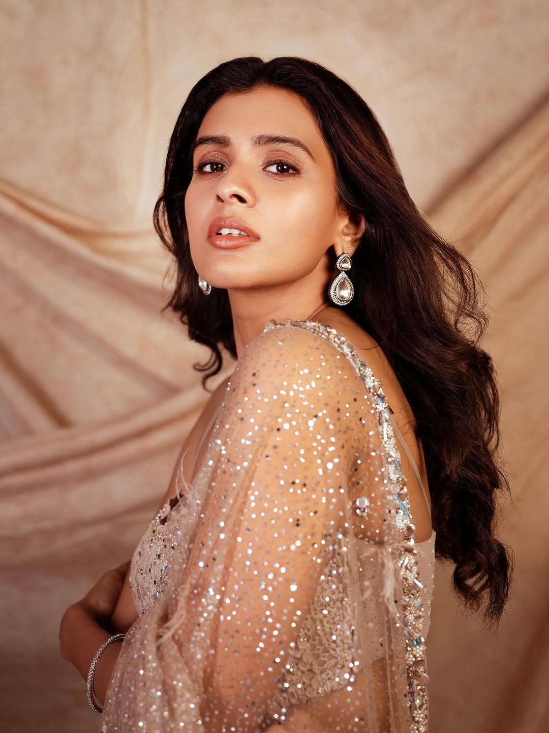 Hebah Patel Photo Gallery