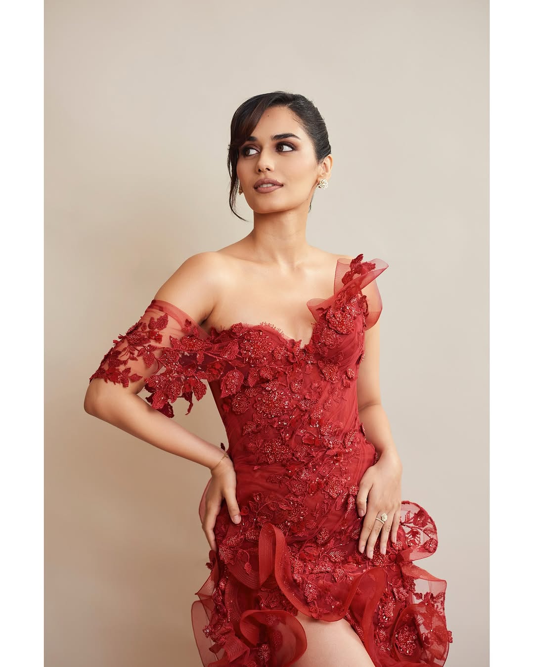 Manushi Chiller Photo Gallery