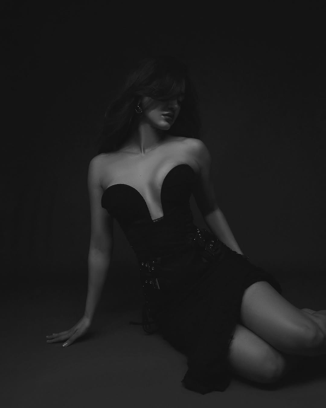 Actress Disha patani Photo Gallery