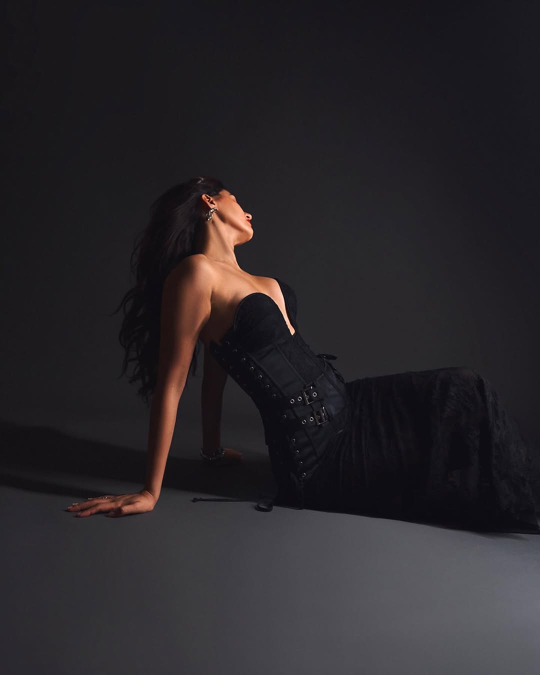 Actress Disha patani Photo Gallery
