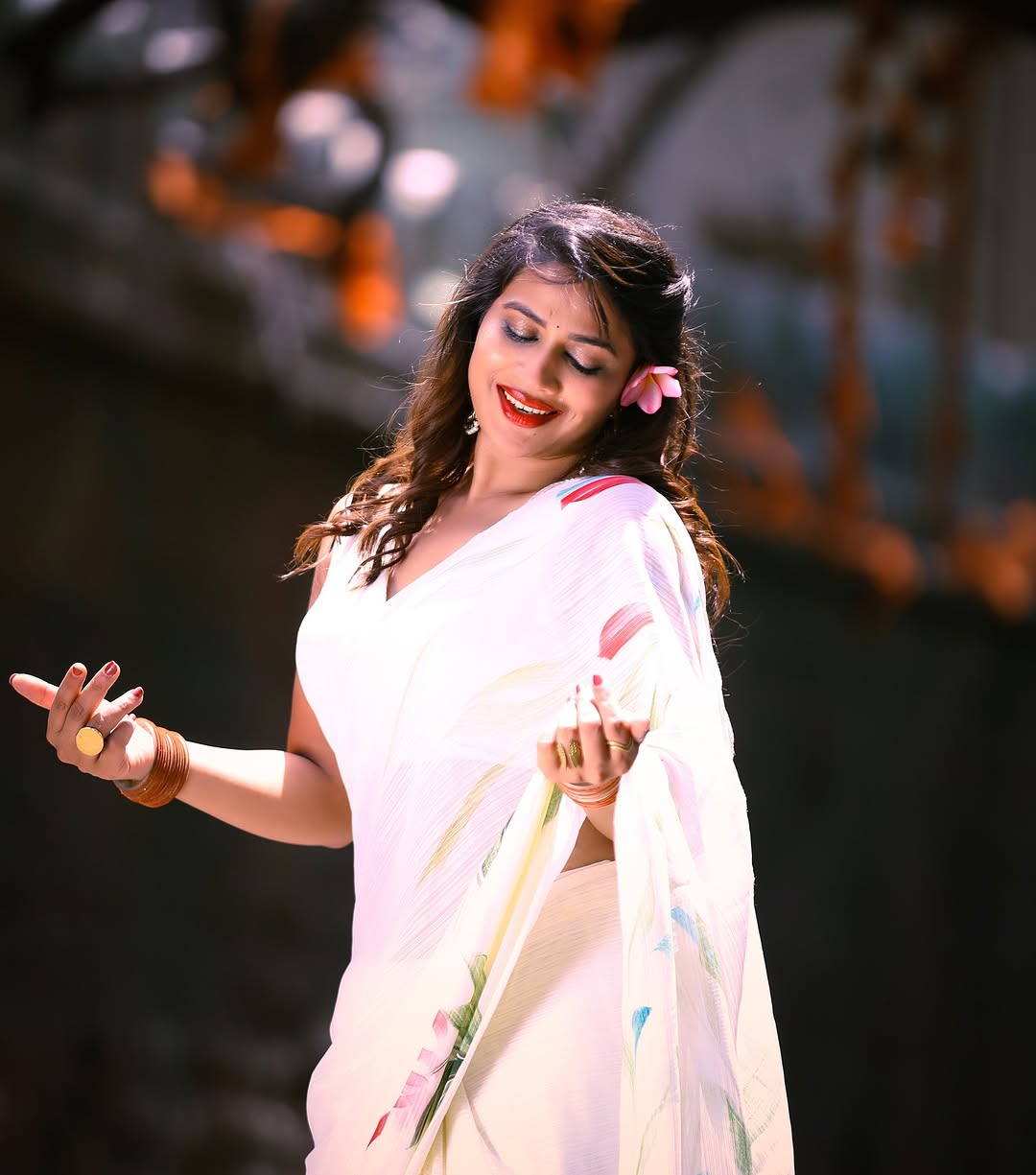 Actress Inaya sultana Photo Gallery