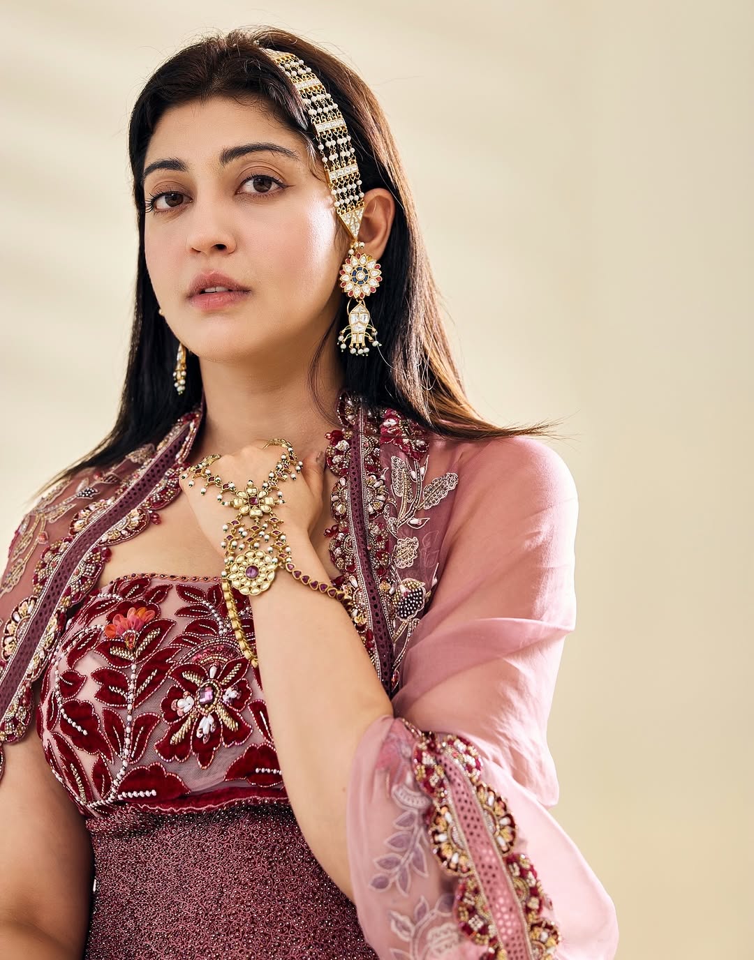 Actress Pranitha Subhash Photo Gallery