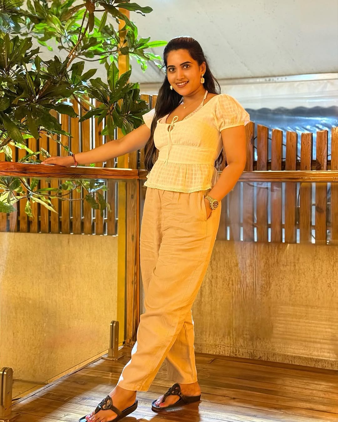 Sravanthi Chokarapu( Source / Instagram) Sravanthi Chokarapu Photo Gallery