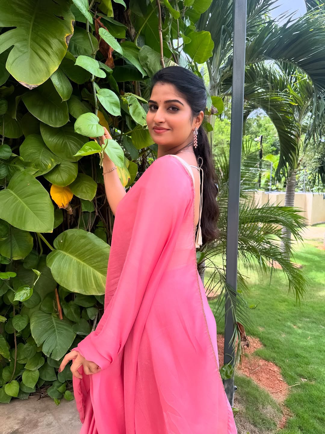 Actress Rupa muggulla Photo Gallery