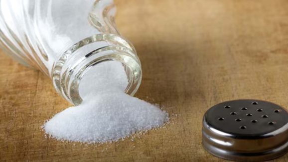 Extra Salt Side Effects: ఉప్పు ఎక్కువగా తింటే.. కిడ్నీ ఫెయిల్, హార్ట్ ఎటాక్, ఇంకా ఎన్నో సమస్యలు