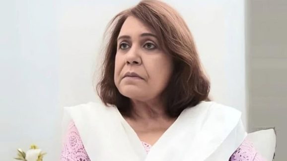 Ayesha Khan Death: అపార్ట్‌మెంట్‌లో కుళ్ళిన స్థితిలో నటి మృతి దేహం.. ఎవరు చంపారు?