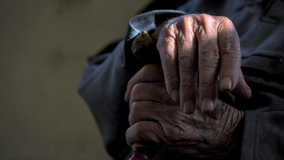 Old Age Home Atrocity: దుస్తులు లేవు, చేతులు కాళ్లకు బేడీలు.. వృద్ధాశ్రమంలో దారుణ స్థితిలో 39 మంది