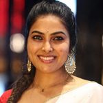 Divi Vadthya: వాళ్లకు భయపడే బాత్ రూమ్ లో దాకున్నా.. ఫుల్ క్లారిటీ ఇచ్చిన దివి!