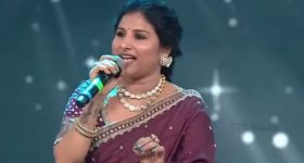 Gaddar Awards : వివాదం తరువాత ఫస్ట్ టైమ్ గద్దర్ అవార్డు వేడుకలో తళుక్కుమన్న మంగ్లీ ఫోటోలు వైరల్!