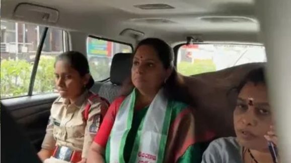 MLC Kavitha: ఎమ్మెల్సీ కవిత అరెస్ట్.. ఎందుకంటే?