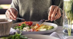 Weight loss Fasting: బరువు తగ్గడానికి ఉపవాసం.. సరైన డైటింగ్ ఎలా చేయాలంటే?