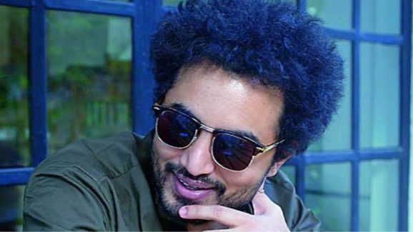 8 Vasanthalu : సక్సెస్ మీట్ కు డుమ్మా కొట్టిన డైరెక్టర్, ప్లాప్ ను ఒప్పుకున్నాడా.?