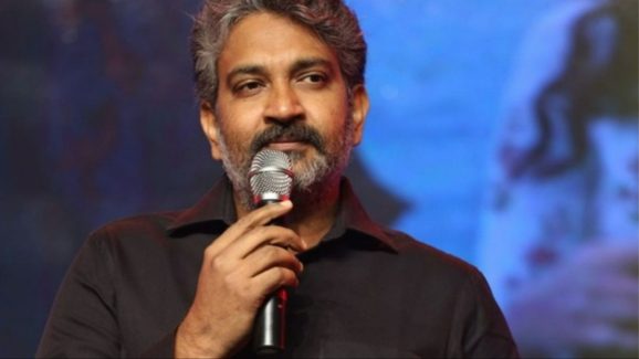 Rajamouli : రాజమౌళితో 3 సినిమాలు చేశావ్.. ఎప్పుడైనా నిన్ను ఇలా పొగిడాడా? ఎన్టీఆర్‌పై పీకే ఫ్యాన్స్ ట్రోల్స్!