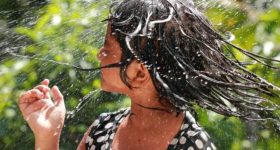 Monsoon hair care: వర్షాకాలంలో జుట్టు రాలకుండా ఉండాలంటే ?