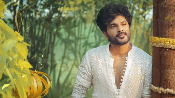 Siddu Jonnalagadda: కుర్ర హీరో గొప్ప నిర్ణయం.. నాలుగు కోట్లు వెనక్కి.. ?