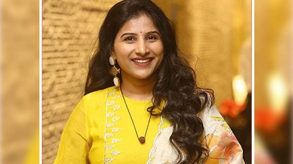 Mangli Birthday Party Case : అవును వెళ్లాను… తప్పేంటి ? మంగ్లీ పార్టీపై నటి దివి రియాక్షన్