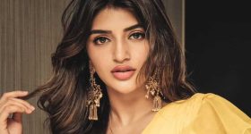 Sreeleela: శ్రీలీల మామూల్ది కాదు పెద్ద ముదురే... షాకింగ్ విషయాలు బయట పెట్టిన డైరెక్టర్!