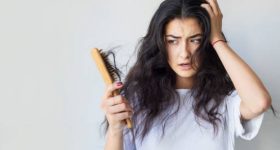 Tips For Hair Fall: ఈ  సింపుల్ టిప్స్ పాటిస్తే.. జుట్టు ఊడమన్నా ఊడదు