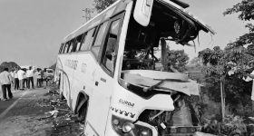 Road Accident: ఘోర రోడ్డు ప్రమాదం.. స్పాట్‌లోనే ఏడుగురు మృతి