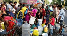 Illu Illalu Pillalu Today Episode: ప్రపంచాన్ని మర్చిపోయిన జంటలు..ప్రేమను పిచ్చిదాన్ని చేసిన ధీరజ్.. బుక్కయిన వల్లి..