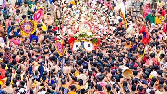 Puri Rath Yatra: పూరీజగన్నాధ్ రథయాత్రలో తొక్కిసలాట.. 500 మందికి..