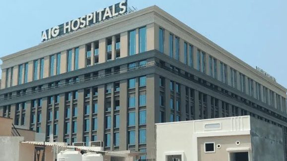 Fire accident: ఏఐజీ హాస్పటల్‌లో భారీ అగ్నిప్రమాదం.. చెలరేగిన మంటలు