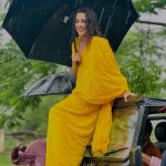 Rashmi Gautam: వాన చినుకులకు తడిసి ముద్దవుతున్న రష్మీ.. ఆ సోయగాలతో..