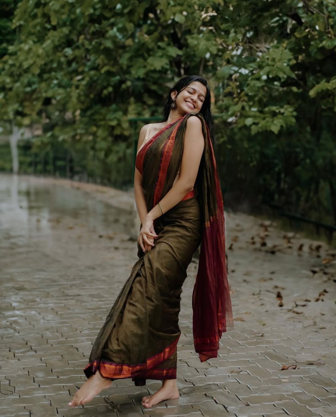 Ananthika Sanil Kumar: టాలెంట్ తోనే కాదు గ్లామర్ తో పిచ్చెక్కిస్తున్న అనంతిక.. అబ్బాయిలూ జర జాగ్రత్తయ్యో!