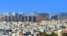 Hostels : 200 పీజీలు క్లోజ్.. ఖాళీ అవుతోన్న హాస్టళ్లు.. అసలు ఏం జరుగుతోంది?