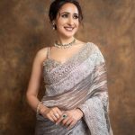 Pragya Jaiswal: ‘వీకెండ్ మ్యాజిక్’ అంటూ బ్యాక్ అందాలతో మాయ చేస్తున్న బాలయ్య బ్యూటీ!