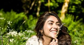Mrunal Thakur: ప్రకృతి ఒడిలో పరవశించిపోతున్న మృణాల్.. ఇంతకంటే హాయి ఉంటుందా?