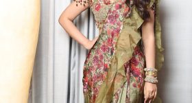 Nidhi Agarwal: గ్లామర్ డోస్ పెంచిన పవన్ కళ్యాణ్ బ్యూటీ.. ఏం అందం నాయనా?