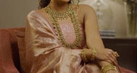 Ramya Krishnan: యంగ్ హీరోయిన్స్ ని ఫాలో అవుతున్న సీనియర్ బ్యూటీ.. దేనికోసం మేడమ్!