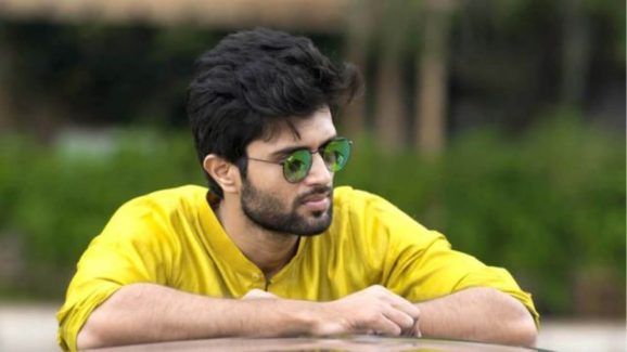 Vijay Devarakonda: విజయ్ దేవరకొండకు బిగ్ షాక్.. ఎస్సీ ఎస్టీ అట్రాసిటీ కేసు నమోదు!