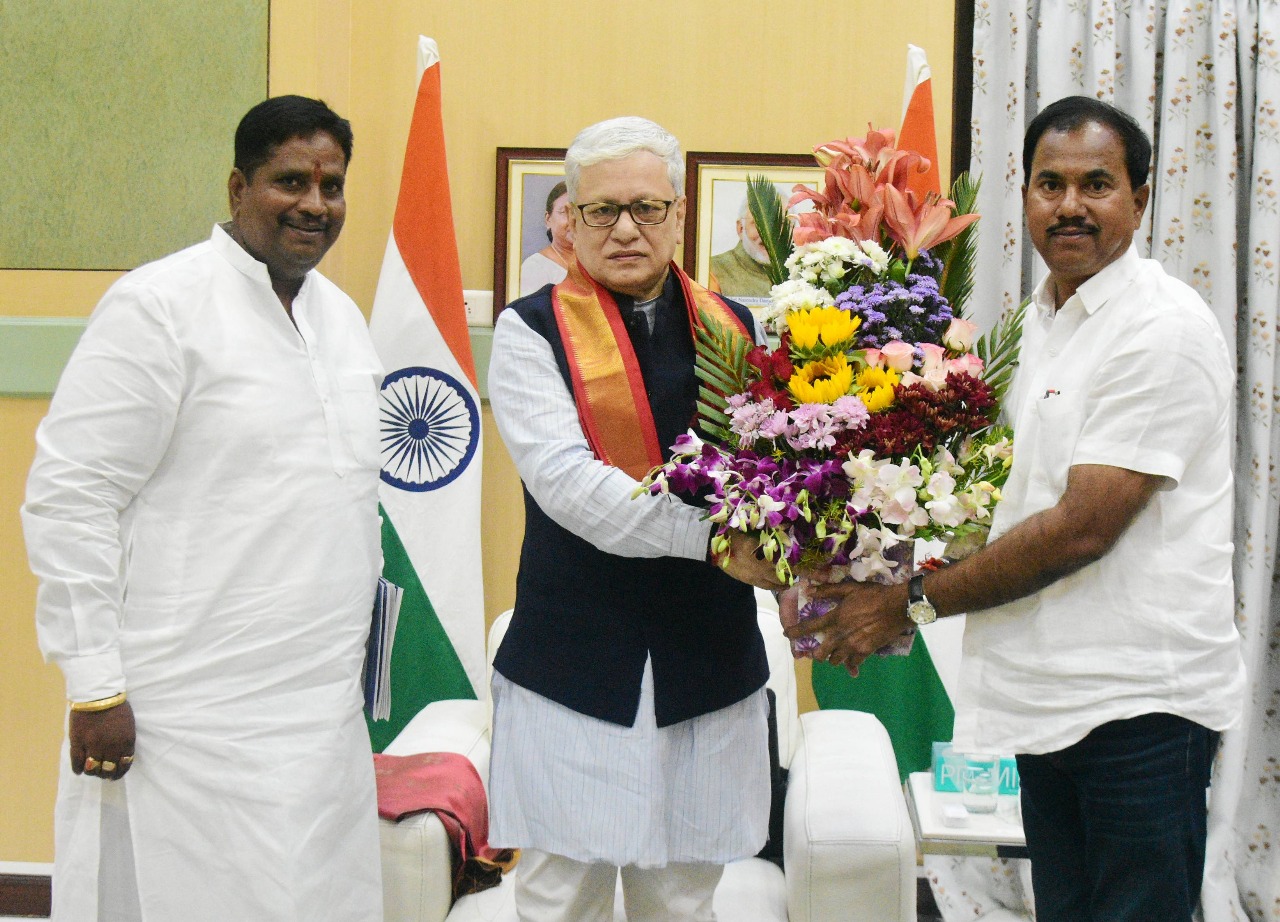 Telangana Old Age Home: వృద్ధాప్యంలో విలాసవంతమైన జీవనం: హెలికాప్టర్ సౌకర్యంతో తెలంగాణలో అత్యాధునిక వృద్ధాశ్రమం