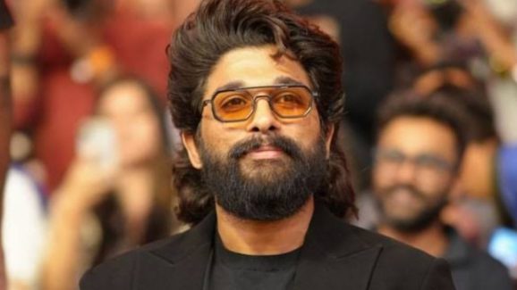 Allu Arjun : బన్నీ నుంచి ‘ఐకాన్ ‘ ఔట్.. రేసులోకి మరో హీరో..!