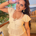 Sravanthi Chokarapu : గోవాలో చిల్ అవుతున్న యాంకర్ స్రవంతి.. స్టిల్స్ కేక మామా..