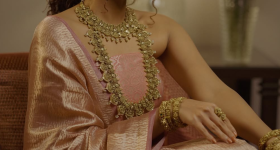 Anupama ParameswRan : మహారాణిలా మెరిసిపోతున్న అనుపమ పరమేశ్వరన్..