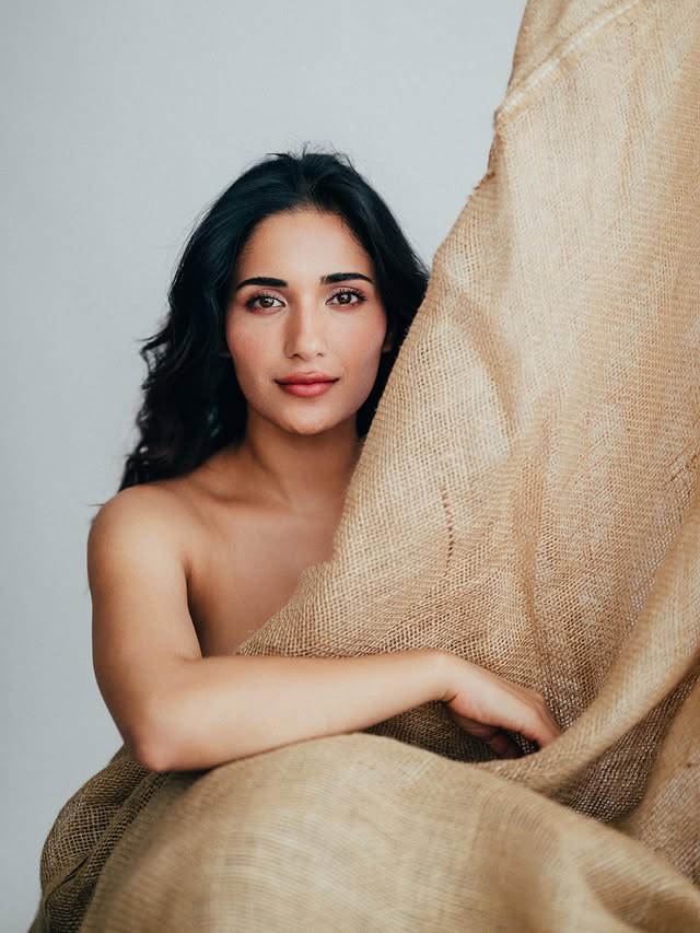 Ruhani Sharma ( Source/ Instagram) Ruhani Sharma Photo Gallery