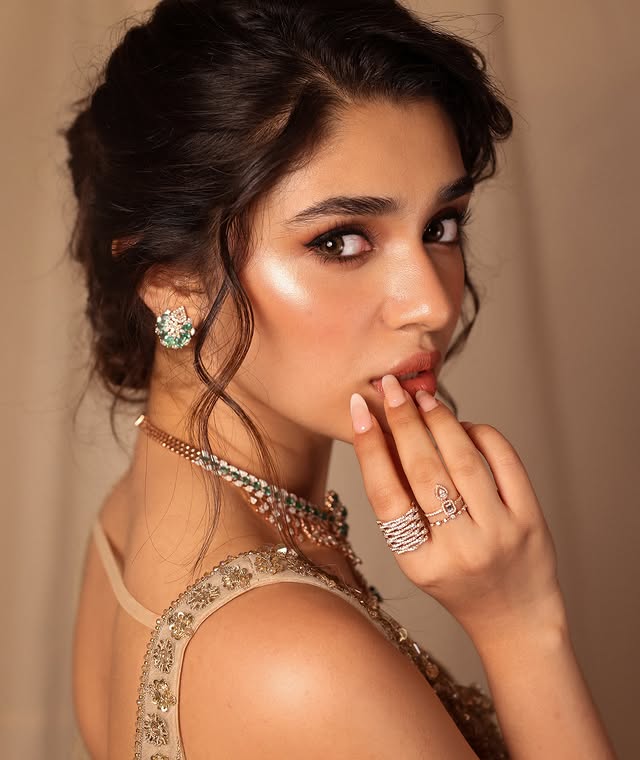 Krithi Shetty Photo Gallery