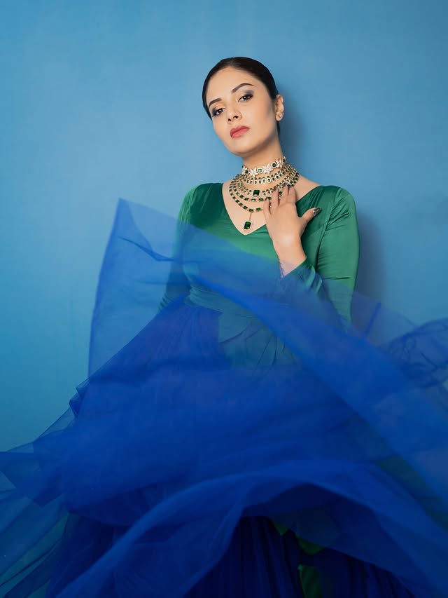 Sreemukhi Photo Gallery