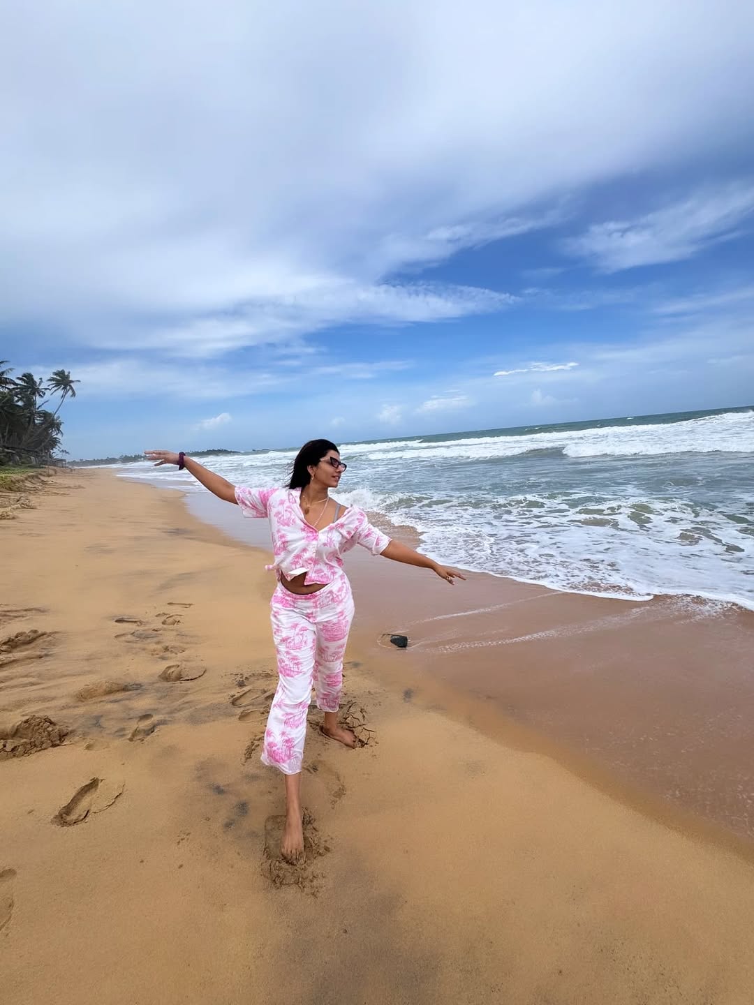 Vishnu Priya photo Gallery