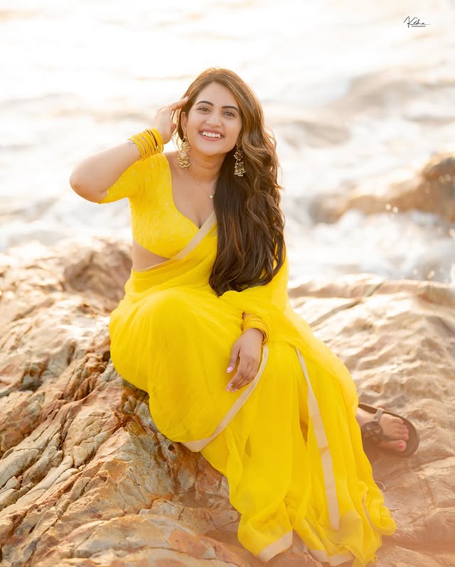 Sravanthi Chokarapu( Source / Instagram) Sravanthi Chokarapu Photo Gallery